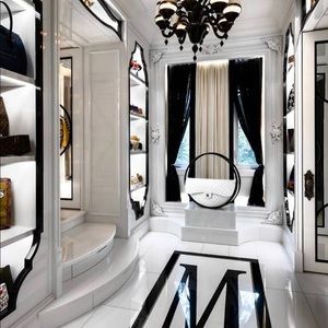 Meet your Posher, Michelle